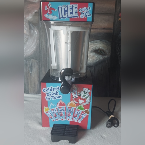 ICEE Home Slushie Maker Countertop Ice Machine 1/2 Gallon ICEE Fizz Creations - Picture 1 of 8